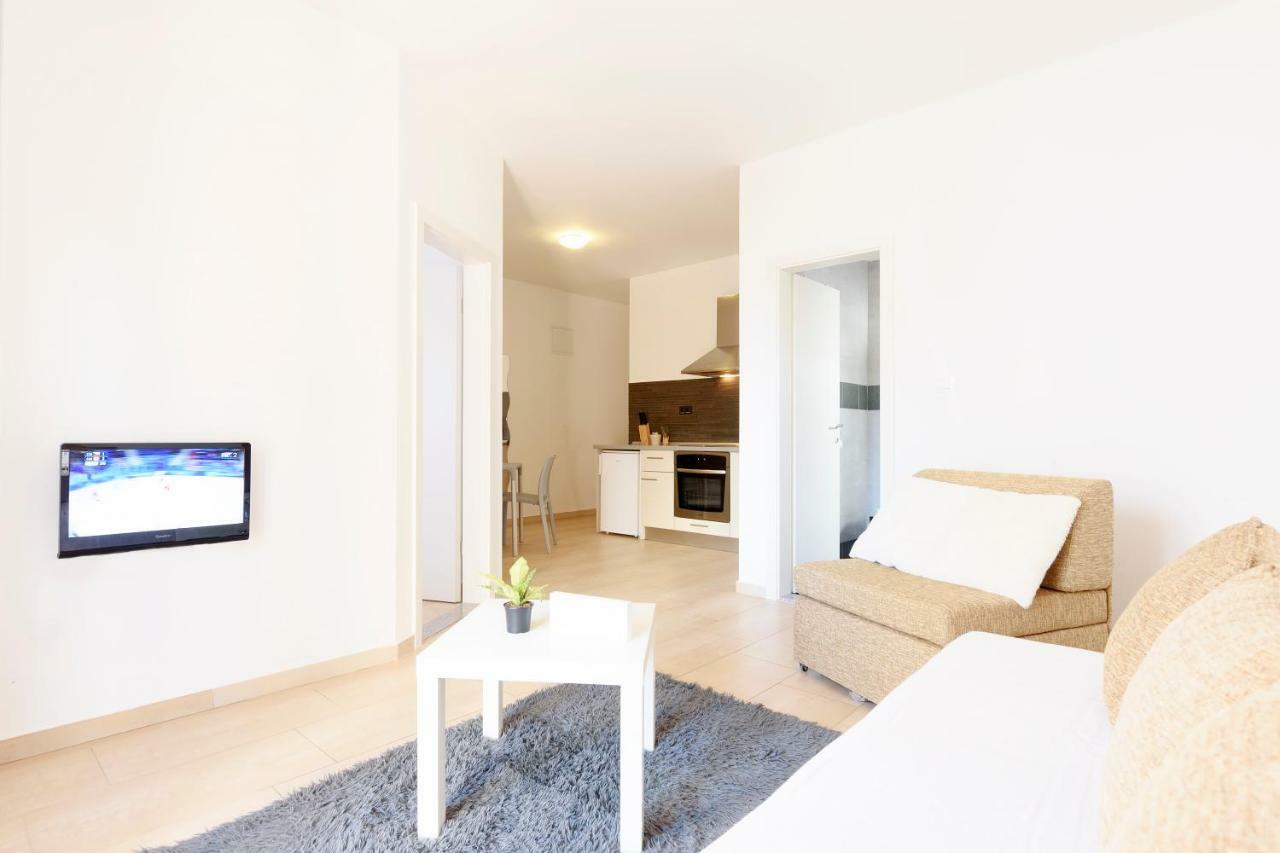 Very Special Apartments Pakoštane 外观 照片