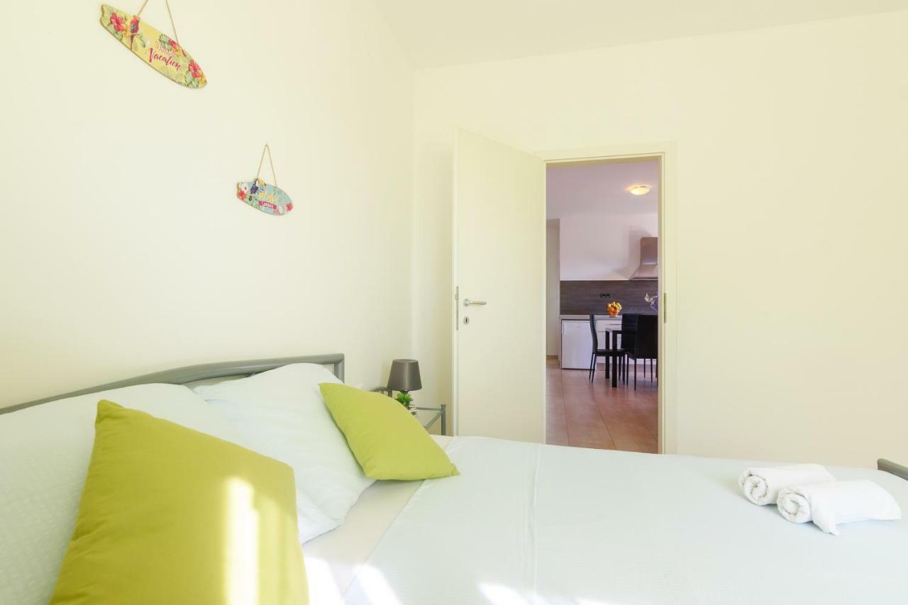 Very Special Apartments Pakoštane 外观 照片