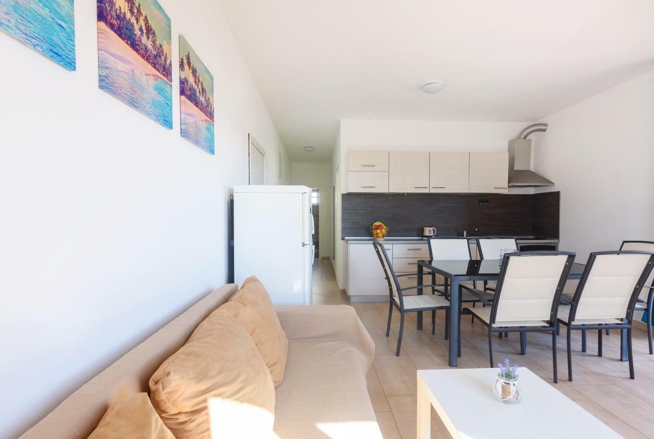 Very Special Apartments Pakoštane 外观 照片